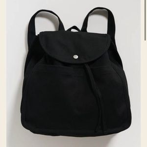 Brand new NWT BAGGU backpack